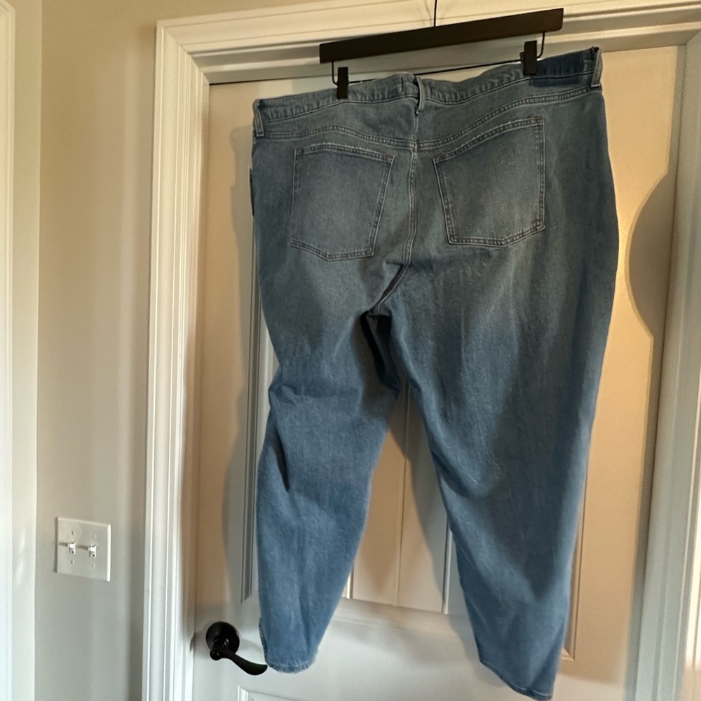 NWT Abercrombie High Rise Mom Jean Size 22R - Picture 6 of 6